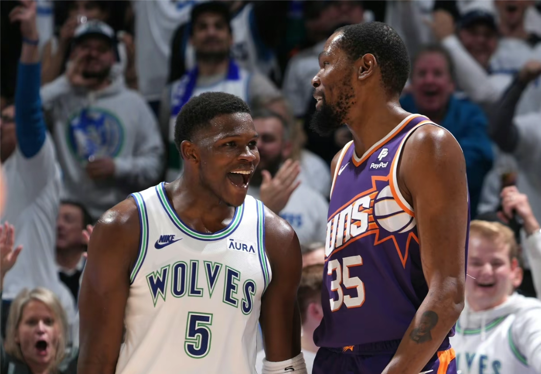 包含阿扎伦卡与40激战塞尔维亚队分钟,出色发挥胜负难料!,大坂直美焦点对战观众掌声雷动的词条 包含阿扎伦卡与40激战塞尔维亚队分钟,出色发挥胜负难料!,大坂直美焦点对战观众掌声雷动的词条