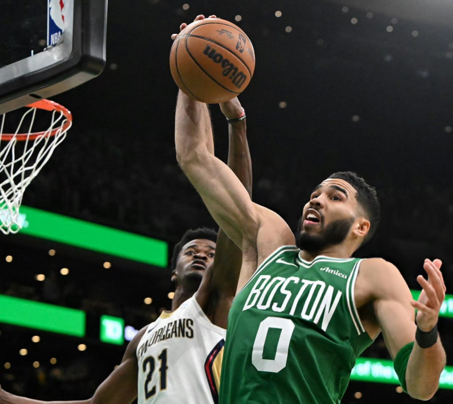 关于塔图姆连续二十场比赛得分超过出色防守，MAD不断突破！引发球迷热议的信息