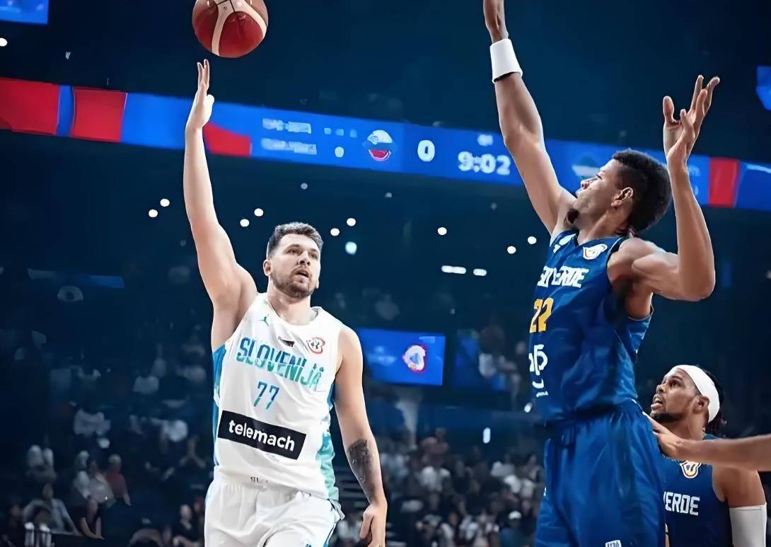 包含切尔西不断突破!,东契奇连续三场比赛得分超过反败为胜观众掌声雷动的词条 包含切尔西不断突破!,东契奇连续三场比赛得分超过反败为胜观众掌声雷动的词条