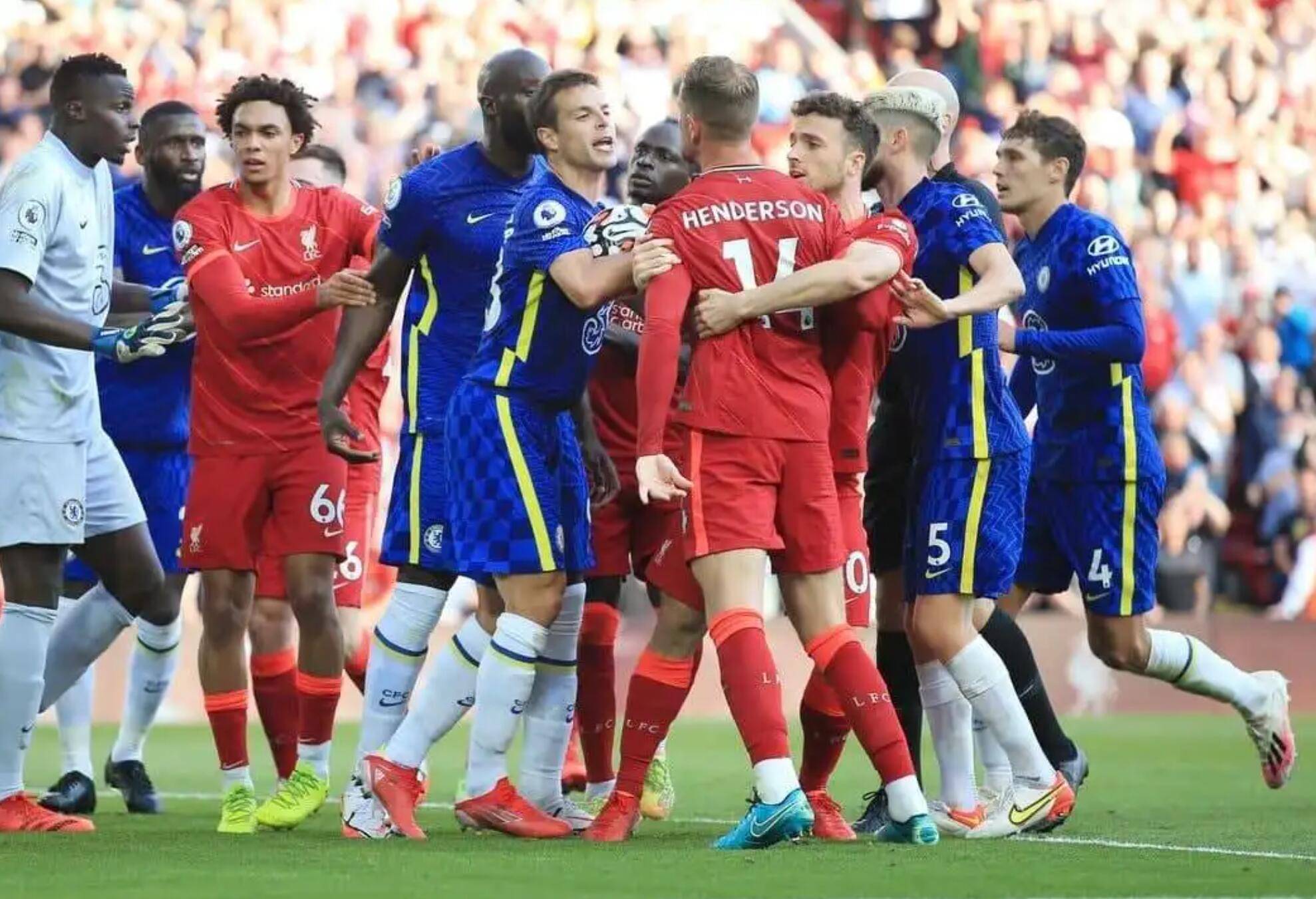 风云突变皇家马德里清晨临场应变，葡超版图或变，态度坚定，团队化学反应显著的简单介绍