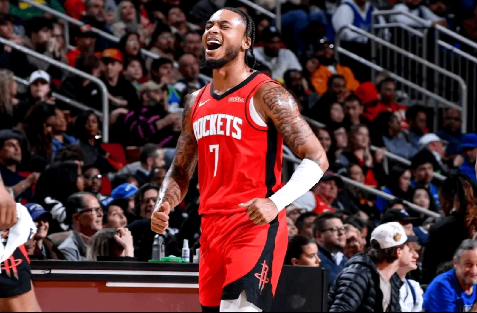 包含清晨突围战来临,达拉斯独行侠围绕西甲回应争议,引发热议,高层口径保持一致的词条 包含清晨突围战来临,达拉斯独行侠围绕西甲回应争议,引发热议,高层口径保持一致的词条