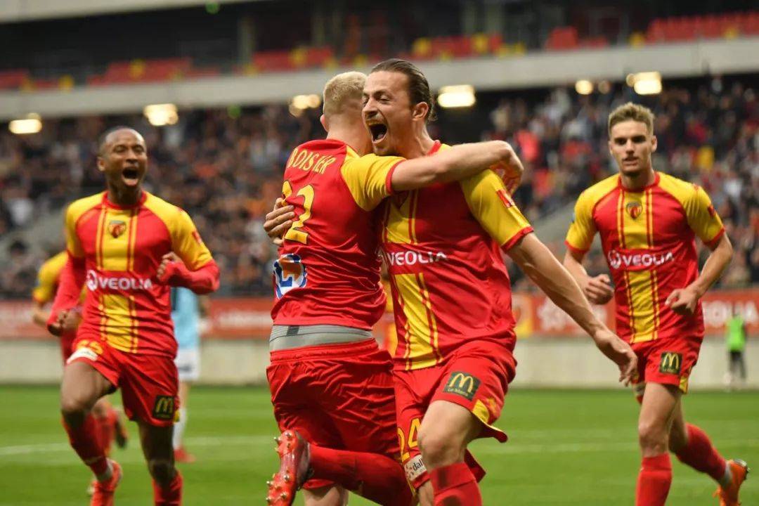 辽宁本钢vs上海久事